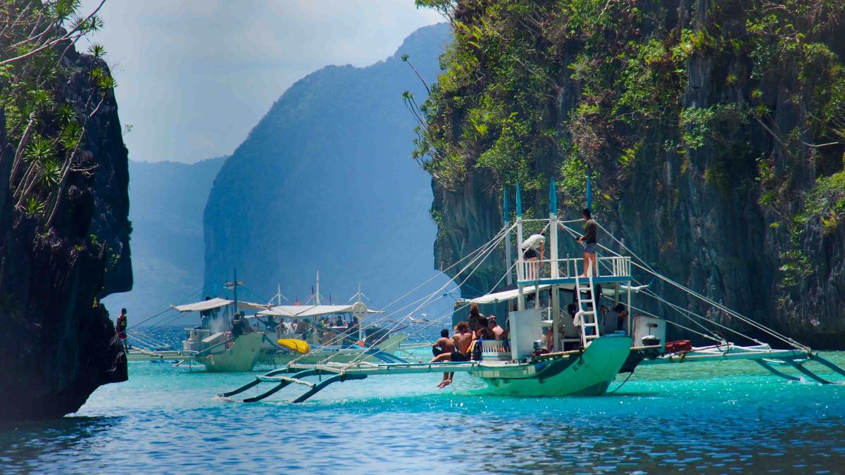 palawan-el-nido-filipinas-asia-viajes-de-aventura-viajes-alternativos-turismo-responsable-viajes-en-grupo-viajar-en-grupo-viajar-sola-viajar-solo