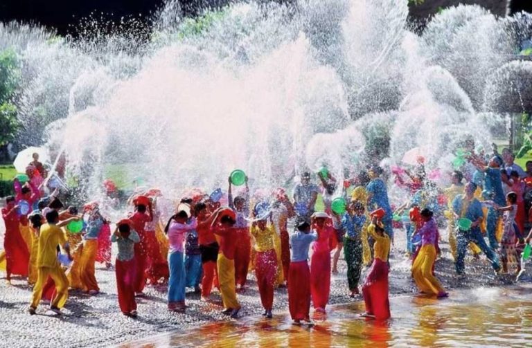 Songkran, ell festival del agua tailandés GUÍA ÚTIL 3000KM