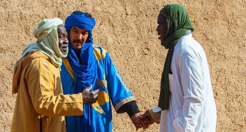 Beréberes en Erg Chebbi, Merzouga, Marruecos.